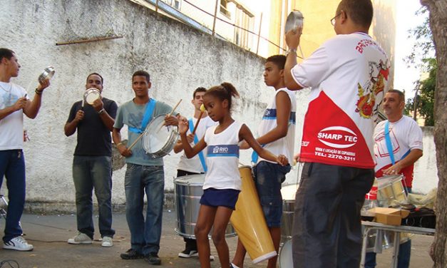 Aula de samba em Benfica